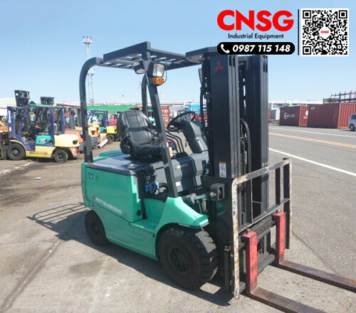 xe nang dau cu 2 tan Mitsubishi FD20