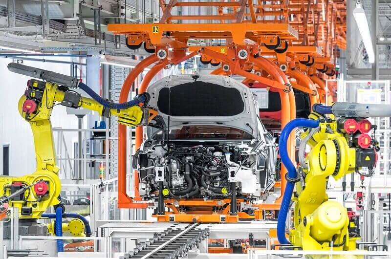 robot công nghiệp lắp ráp ô tô (1) (1)